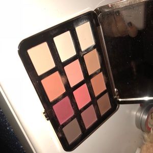 Too faced just peachy mattes